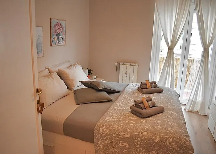 Domus Claudia アパート ローマ